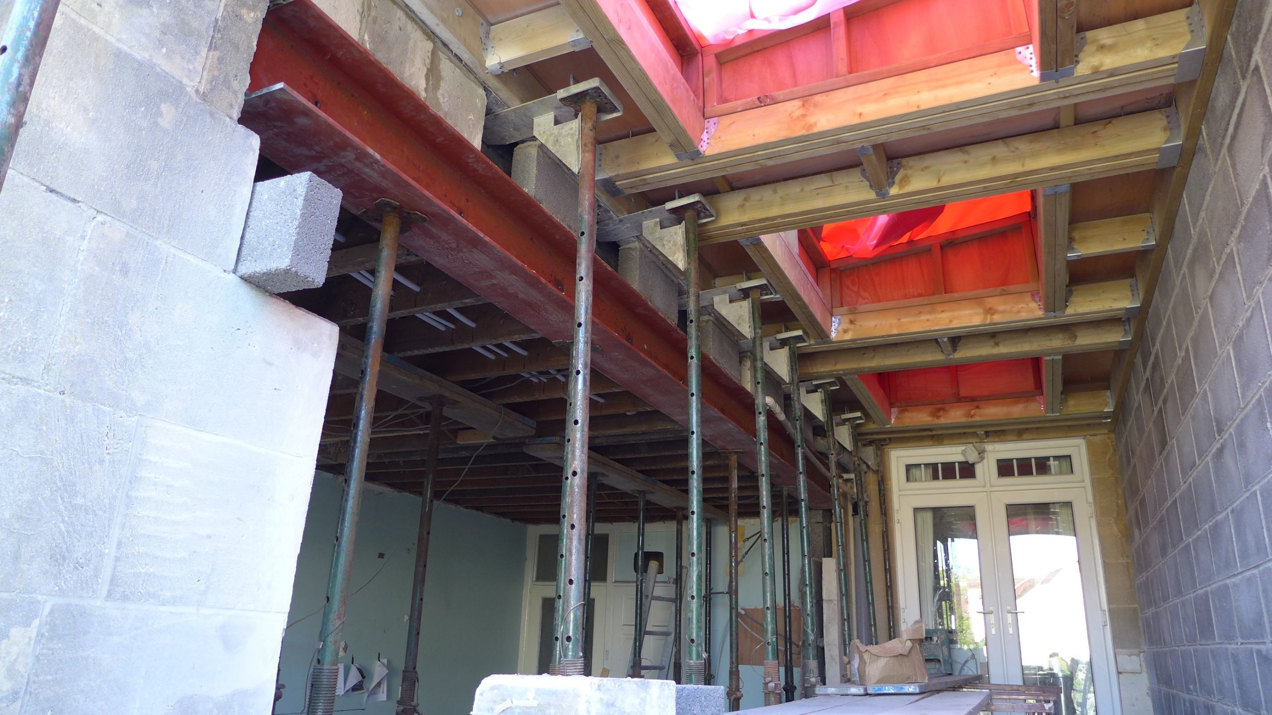 Single-storey extension under construction